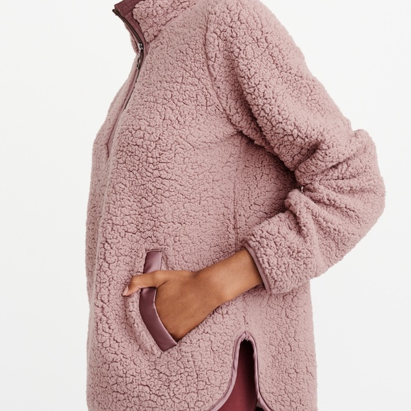 SHERPA HALF-ZIP Pullover - Picture 4 of 13